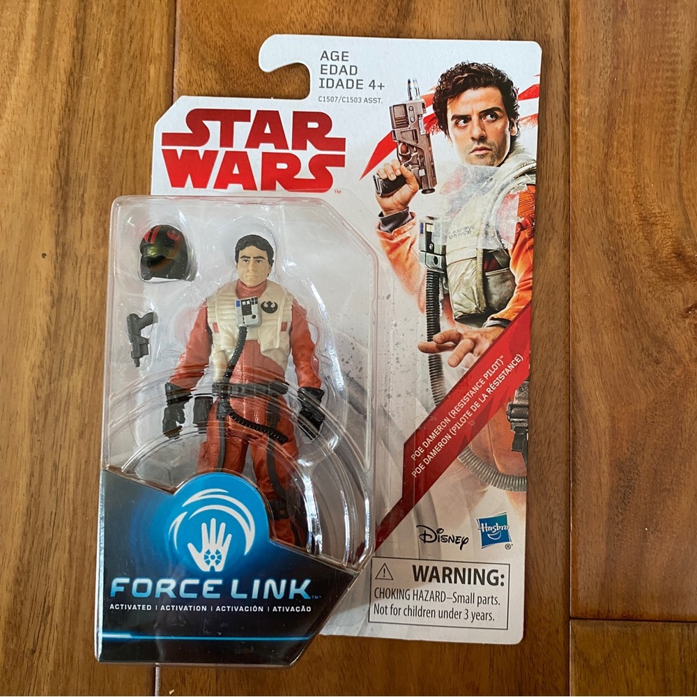 NIB Star Wars Force Link Action Figure Poe Dameron